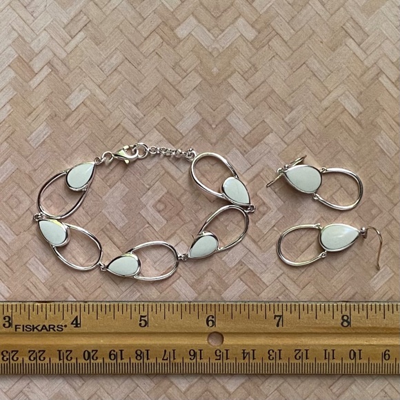 Thailand Sterling Bracelet & Pierced Earring Set - Picture 4 of 4